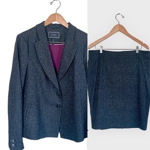 2 piece Women’s suit, Sz 12/LG